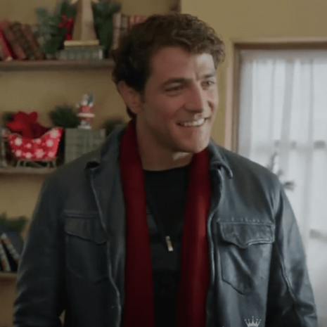 A-Godwink-Chistmas-Miracle-of-Love-Alberto-Frezza-jacket-2.png
