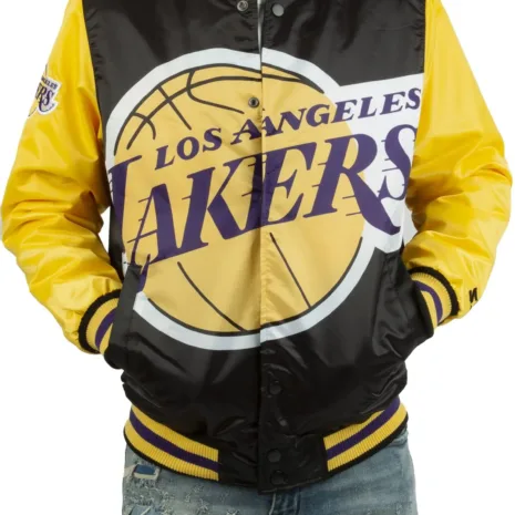Starter-Los-Angeles-Lakers-Blown-Up-Logo-Jacket.jpg
